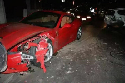 «Χάδι» στον Βιδάλ, μένει στη Χιλή