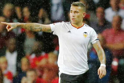 Μάντσεστερ Γιουνάιτεντ: Παίρνει Οταμέντι