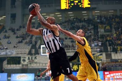 «Κλεισμένος» ο Κάρτερ