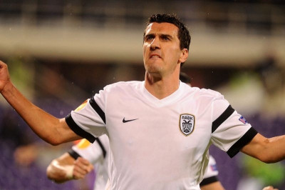 Στη Θεσσαλονίκη Λούκας, Μάρτενς