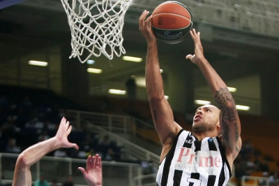 ΑΕΚ: Υπέγραψε ο Κάρτερ