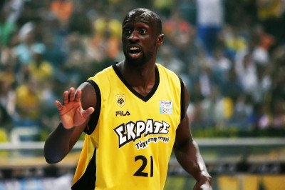 Διετής αποκλεισμός σε Μενσά Μπονσού!