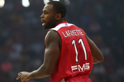 Ολυμπιακός: Τέλος και ο Λαφαγιέτ!