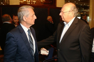 Συνάντηση Γκιρτζίκη με Μαρκαριάν