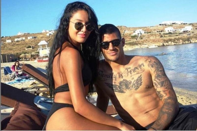 Θεά η κοπέλα του Καρέλη (photos)