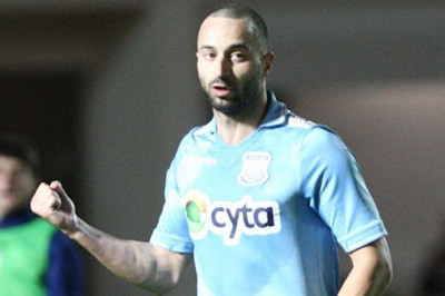 Τρομερό... παστέλι του Παπουλή! (video)