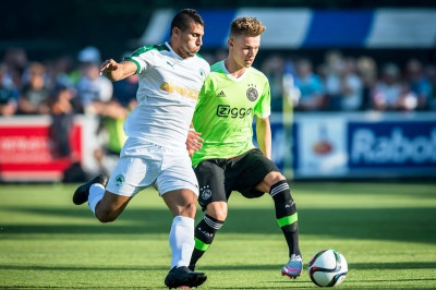 Κρούση σε Καρέλη η Άντερλεχτ!