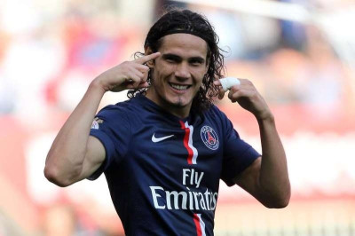 Μάντσεστερ Γιουνάιτεντ: Ρίχνει… βόμβα με Καβάνι! (videos)