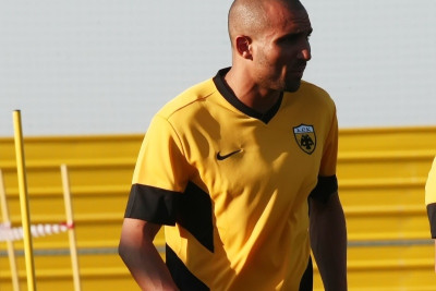 Δεν πάει βήμα ο Τζιμπούρ! Τον... έφαγε ο Αραβίδης!