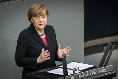 Μέρκελ: Στόχος μας να κρατήσουμε την Ελλάδα στο ευρώ