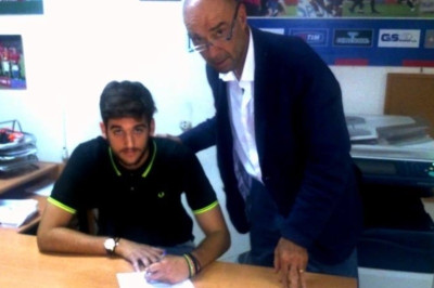 Έπεσαν υπογραφές με Ρισβάνη