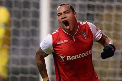 Ολυμπιακός: Χωρίς… φρένα οι μεταγραφές