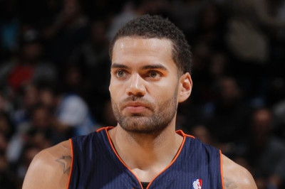 «Κλείνει» τον Τέιλορ!