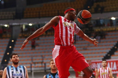 «Μπάσιμο» για Πέτγουεϊ!