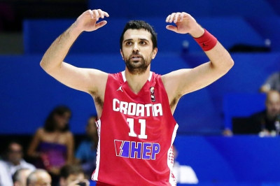 «Μπαμ» με Σιμόν!