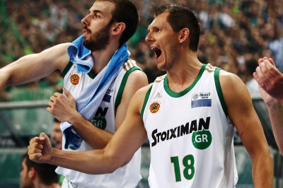 Εξετάζουν Μπλουμς