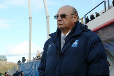 Η «ρήξη» Μαρκαριάν-Κωστένογλου, η ανύπαρκτη ΕΠΟ και το... χαλί στον Νταμπίζα!