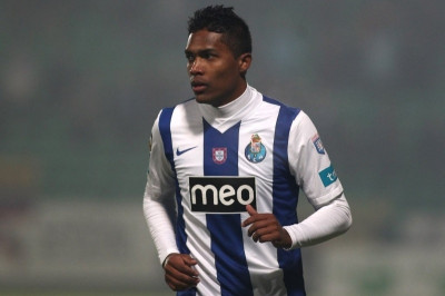 «Χτυπάει» Άλεξ Σάντρο η Γιουβέντους