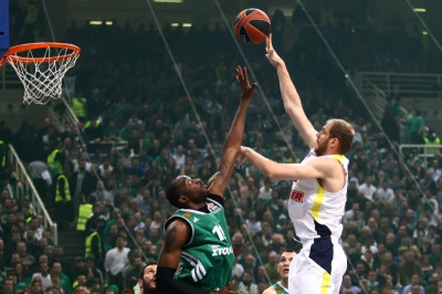 «Κλείνει» τον Ζόριτς!