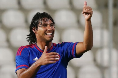 Υπέγραψε στην Κρουζ Αζούλ ο Μπενίτες