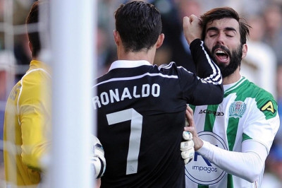 Στην Άστον Βίλα ο Κρέσπο