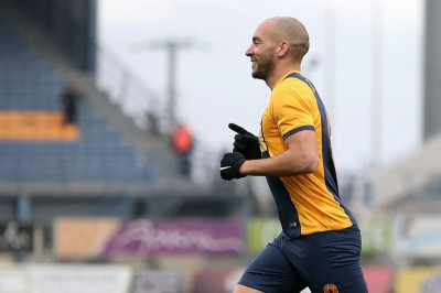 «Χρυσάφι» για Μπαράλες