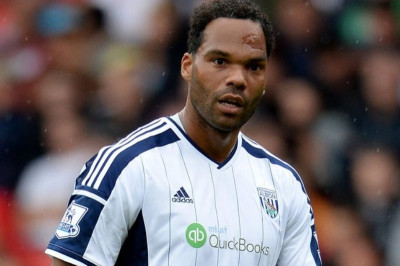 Άστον Βίλα: Κίνηση… για Λέσκοτ