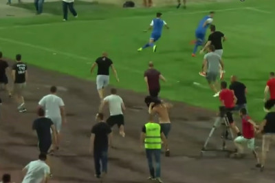 Απίστευτο ξύλο σε φιλικό στην Βουλγαρία! (video)