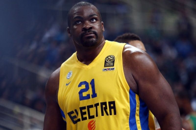 «Καρφιά» Βουγιόσεβιτς για Σχορτσανίτη: «Που θα βρουν λεφτά να τον ταΐζουν;»!!!