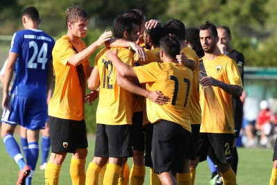 Επιστρέφει με νίκη