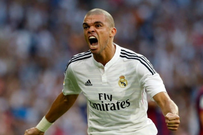 Ρεάλ Μαδρίτης: Ανανεώνει ο Πέπε!