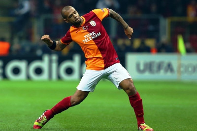 Ανανέωσε ο Μέλο