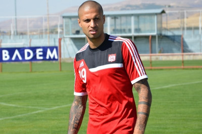 Ολυμπιακός: Εκτός αποστολής ο Ντα Κόστα!