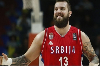 Σερβία: Με τρομερό Ραντούλιτσα διέλυσε τους Ρώσους!