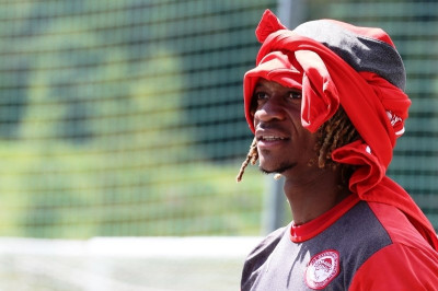 Απίστευτα λόγια από Μπονγκ για Μίτσελ!