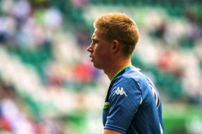 Μία ανάσα από Ντε Μπρούιν η Σίτι