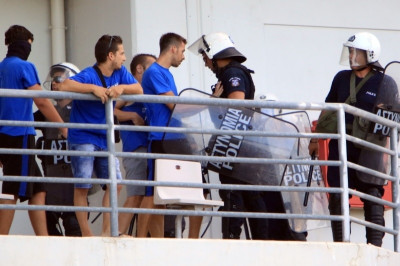«Κλικ» από τα επεισόδια στο Βόλο! (photos)