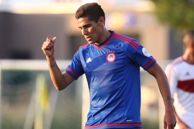 Δύο μνηστήρες για Χάρα!