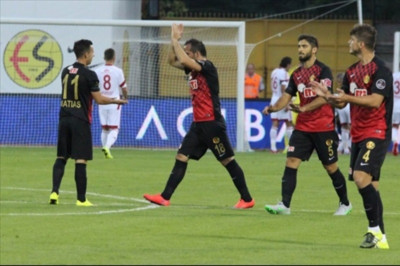 Το σόου του Γκέκα! (video)