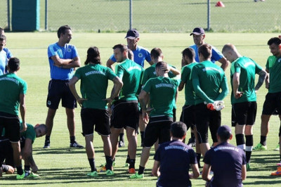 Παναθηναϊκός: Μέσα ο Κλωναρίδης, εκτός ο Εσιέν