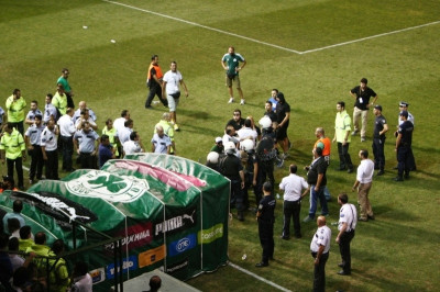 Ντου οπαδών σε Νάνο και Σάντσεθ! (photos)