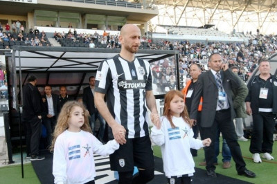 Απάντησε αρνητικά σε Καλλονή ο Παπαδόπουλος