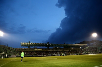 «Βουβή» διαμαρτυρία στη Λεωφόρο!