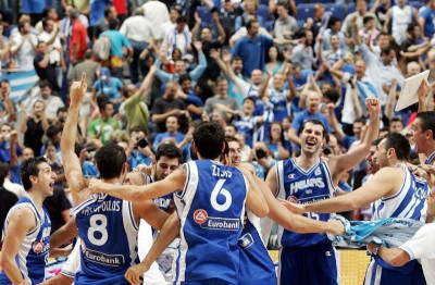 Εθνική μαγκιάς, «καρυδιών» και ανατροπών! (video)