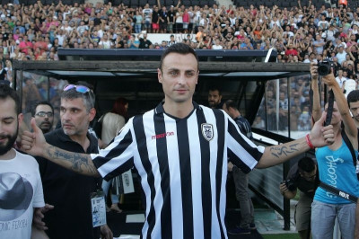 Τρέλανε και τον παππά-ΠΑΟΚ ο Μπερμπάτοφ! (photos)