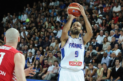 Γαλλία - Πολωνία 69-66: Απόλυτοι «μπλε» με ρέκορντμαν Πάρκερ!