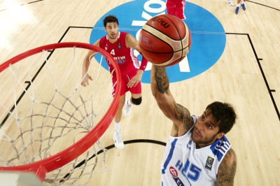 Τον έκανε... σκόνη ο Πρίντεζης! (video)