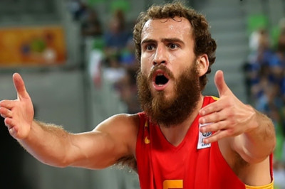 Οι... πάτερ του Ευρωμπάσκετ (photos)