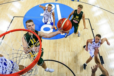 Εσθονία - Λιθουανία 62-64: Το... έδωσε μόνος του ο Βένε!