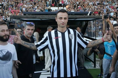 Θέμα εξεταστικής ο Μπερμπάτοφ! (photo)